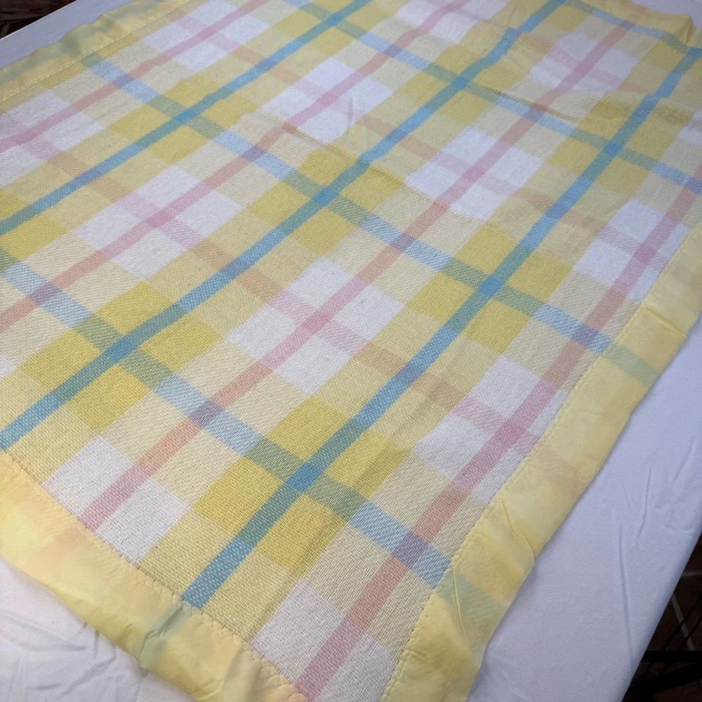 Vintage Pastel Plaid Baby Blanket Yellow Blue Pink Thermal Weave 36x48
